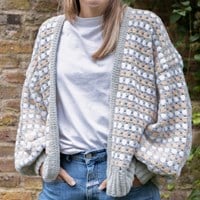 Felt-It Granny Stripe Cardigan Crochet Kit 020 Misty Grey S/M