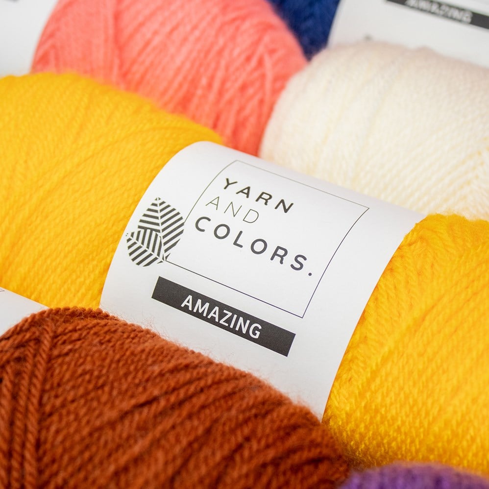 Yarn shop and colors