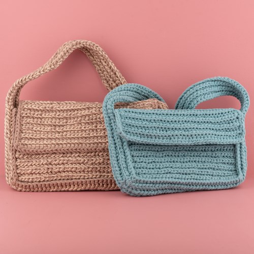 Crochet Pattern Yarn and Colors Shoulder Bag