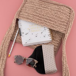 Yarn and Colors Shoulder Bag Crochet Kit 006 Taupe