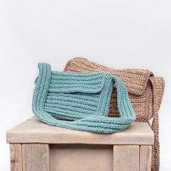 Yarn and Colors Shoulder Bag Crochet Kit 072 Glass
