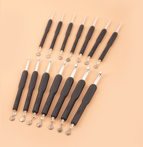 Yarn and Colors crochet hooks promotion set 2 - 10 mm SILVER