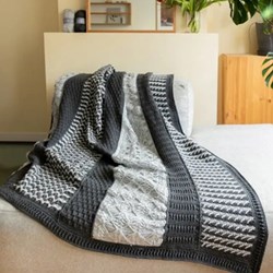 Haakplein Crochet Kit CAL2025 True Colors - Silver Shadows 014.262