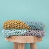 Crochet Pattern Yarn and Colors Slanted Scarf-3