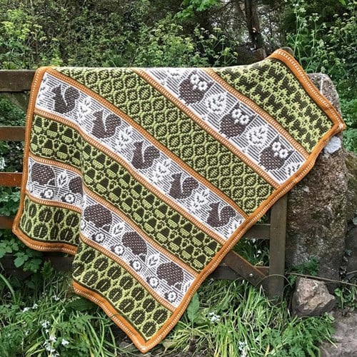Flora's Fauna CAL Special DK Yarn Kit 02 Forest Large