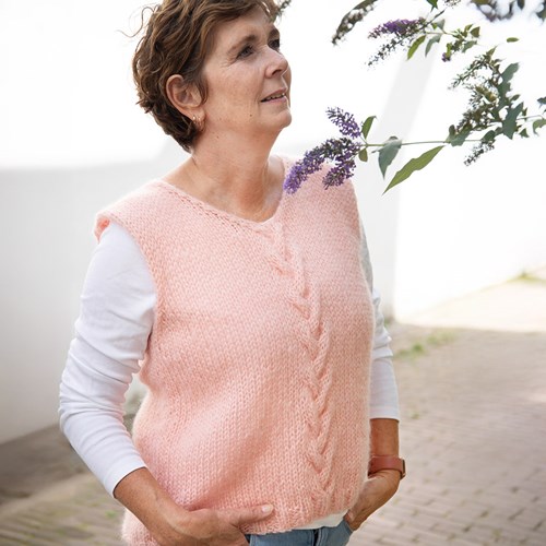 Sweater Vest Knitting Kit Elegant-3