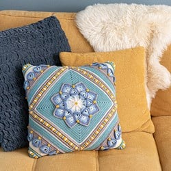 Flowerful Cushion Yarn Kit