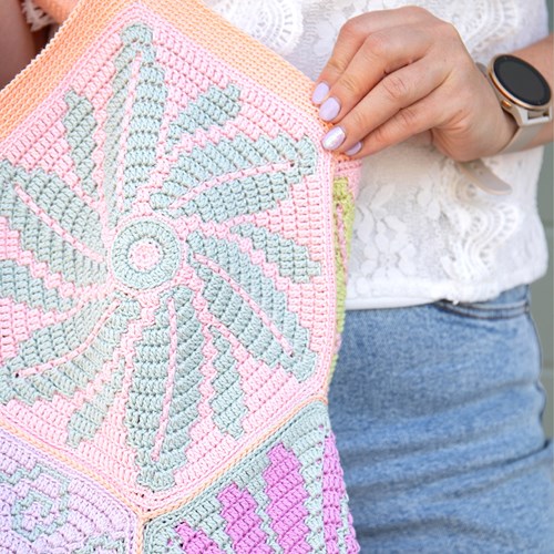 Flowery Fair Bag Yarn Kit Elegance Rectangle-3