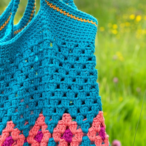 Oudegracht Bag Yarn and Crochet Kit-2