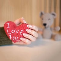 Valentine’s Little Bear 'I Love You' Crochet Kit-3