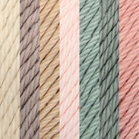 Yarn and Colors CAL Island Stroll Pillow - 080 Woods Garenpakket