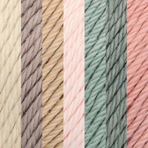 Yarn and Colors CAL Island Stroll Pillow - 080 Woods Garenpakket