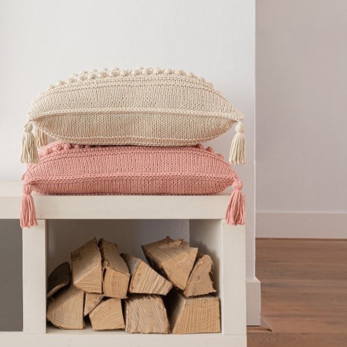 Knitting Pattern Yarn and Colors "XX" Cushion-2