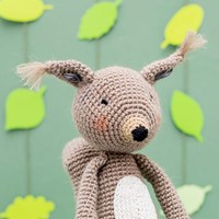 Yarn and Colors Sal Squirrel Crochet Kit 005 Clay-2