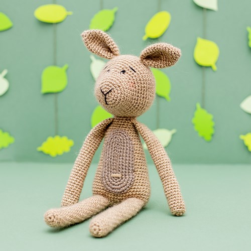 Yarn and Colors Rosie Rabbit Crochet Kit 009 Limestone