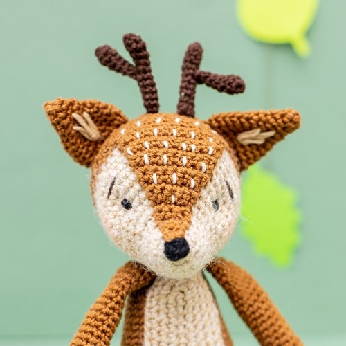 Crochet Pattern Yarn and Colors Donna Deer