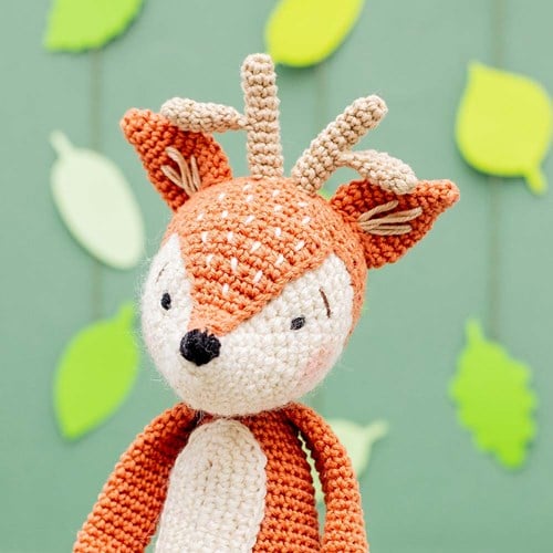 Yarn and Colors Donna Deer Crochet Kit 018 Bronze-2