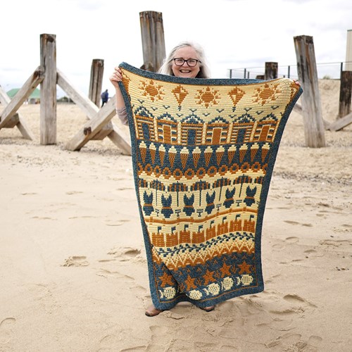 Blanket Beside the Seaside CAL by Rosina Plane yarn kit