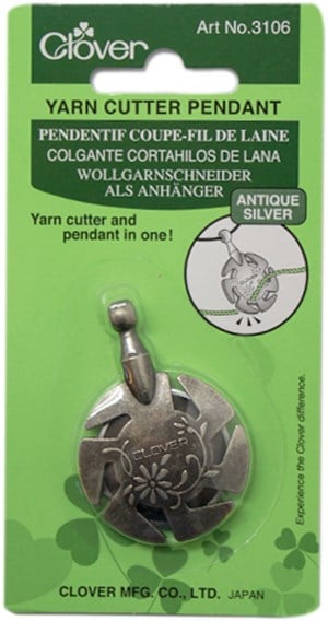  Clover Thread Cutter Pendant, Antique Silver (454)