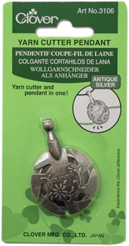 /y/a/yarn-cutter-pendant-silver-verpakking.jpg
