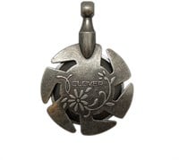 Clover Yarn Cutter Pendant Silver