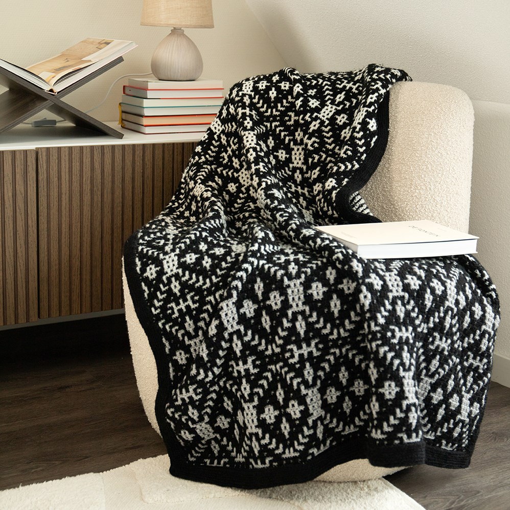 One Skein of Love Radiance Blanket Crochet Kit